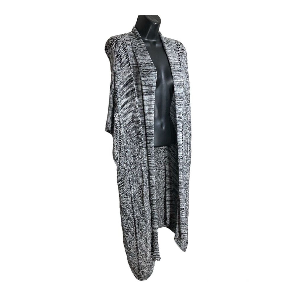 Torrid Cardigan Sweater Womens 2 Gray Crochet Boho Longline Open Front Airy NWT